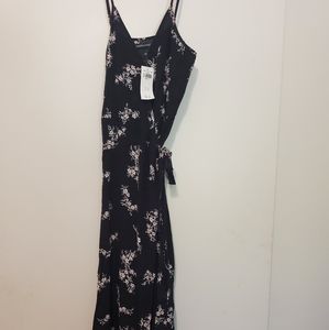 Abercrombie Wrap Front Floral Midi Dress